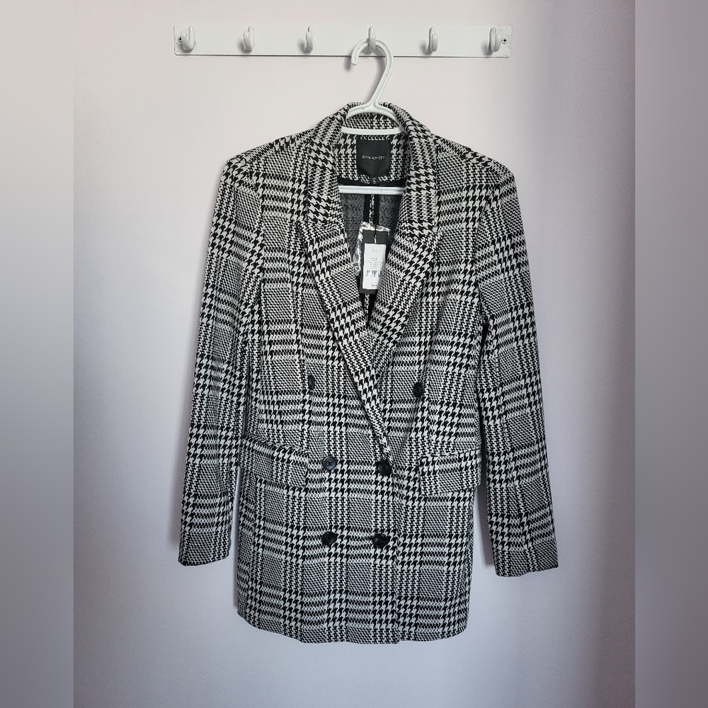 NWT Dynamite Women's Black and White Plaid Jacket sz S